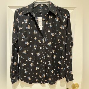 NWT Ann Taylor Black Floral Button-Down Shirt with Blue & Cream Flowers
